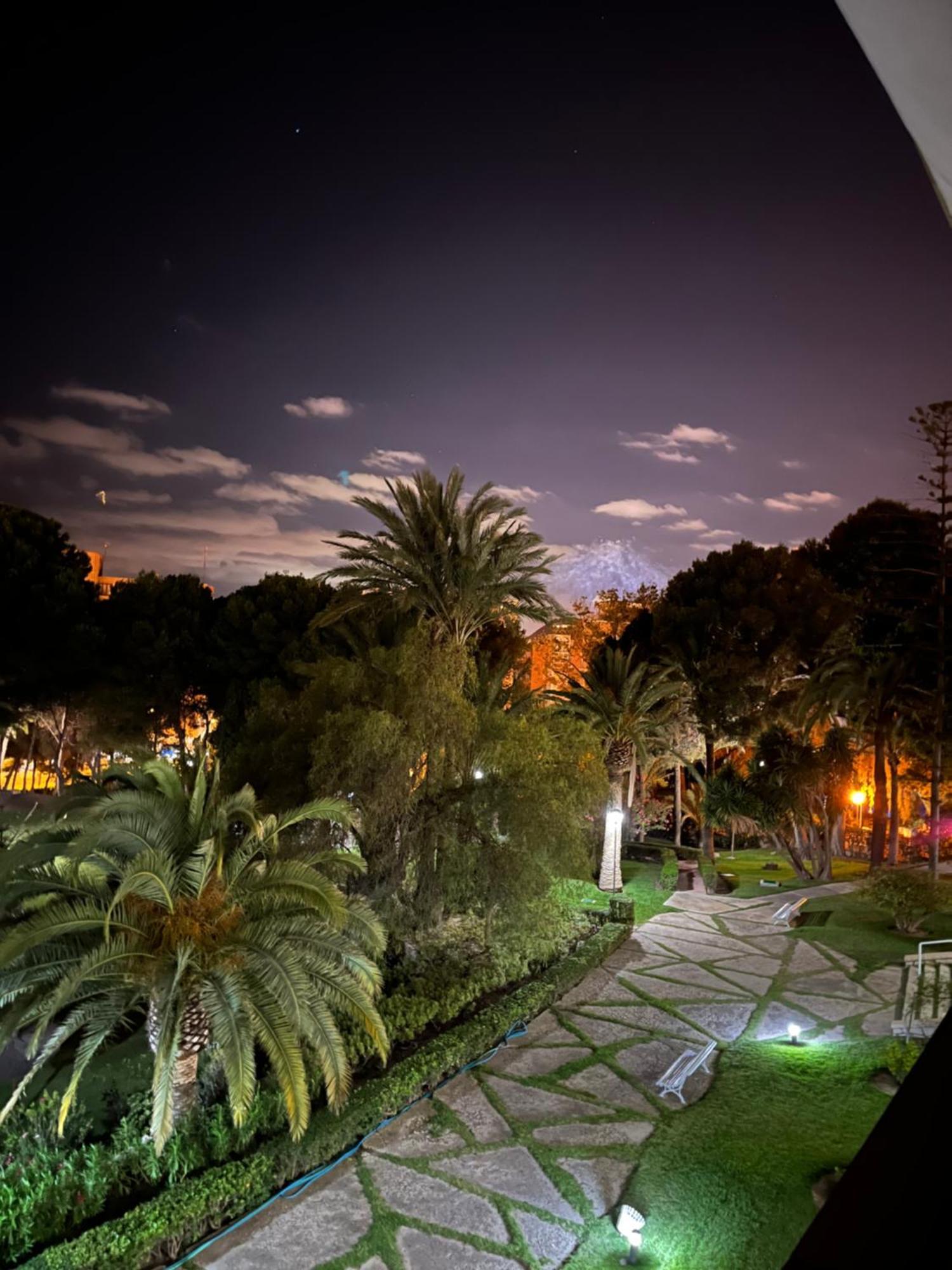 Parque La Chicharra Near Alicante And Beach 외부 사진